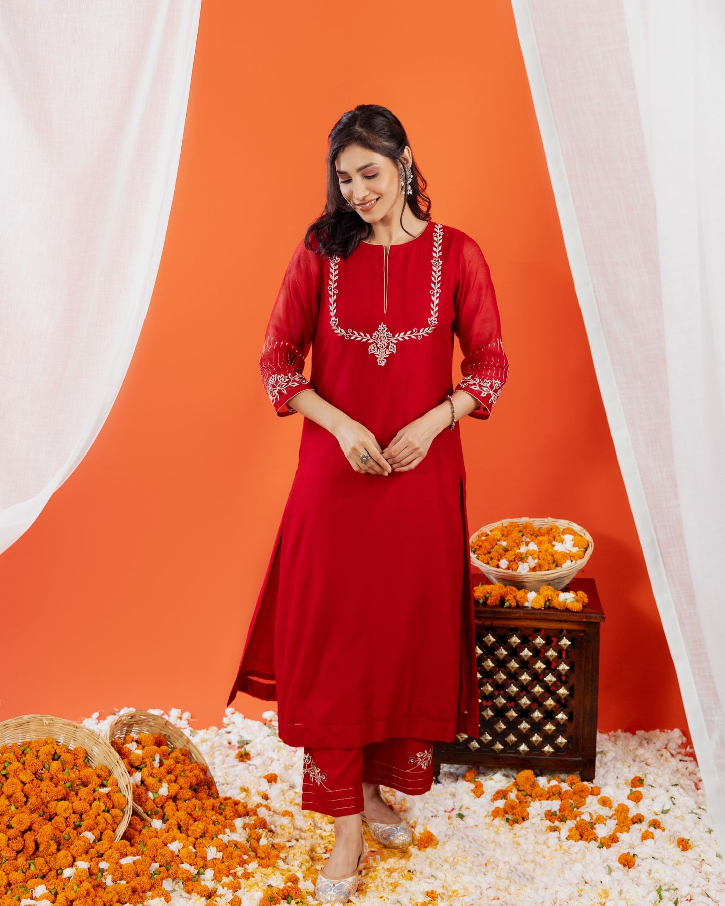 Embroidered Maheshwari Silk Kurta & Pant Set for Women – Festive Handloom Wear by Panchakanya