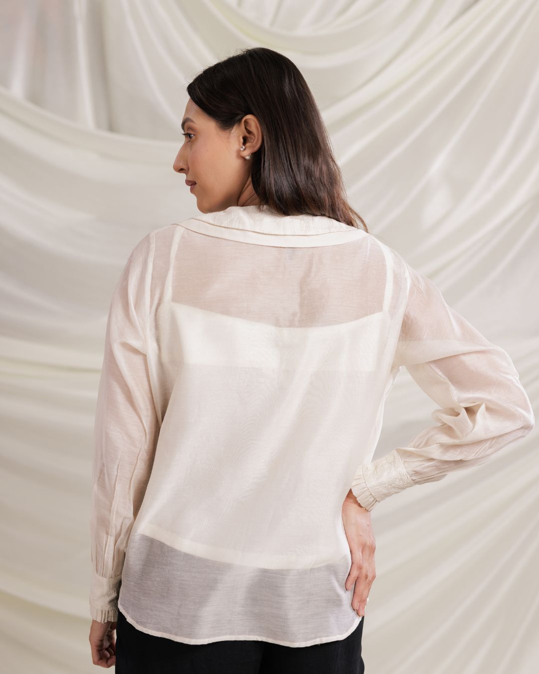 Elegant Maheshwari Embroidered Shirt – Double Collar Women’s Top By Panchakanya