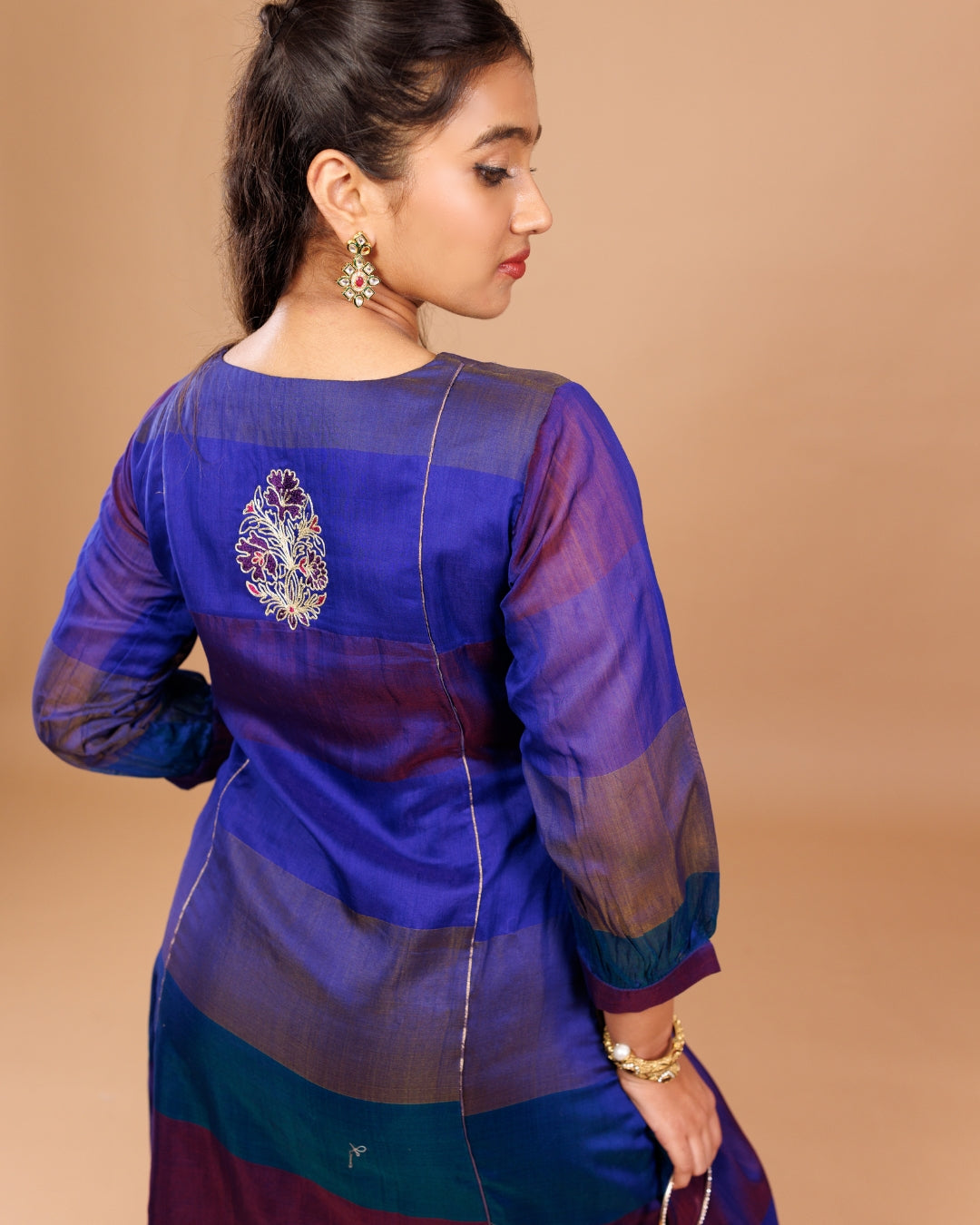 Maheshwari Silk Embroidered Kurta with Pant – Panchakanya Clothing