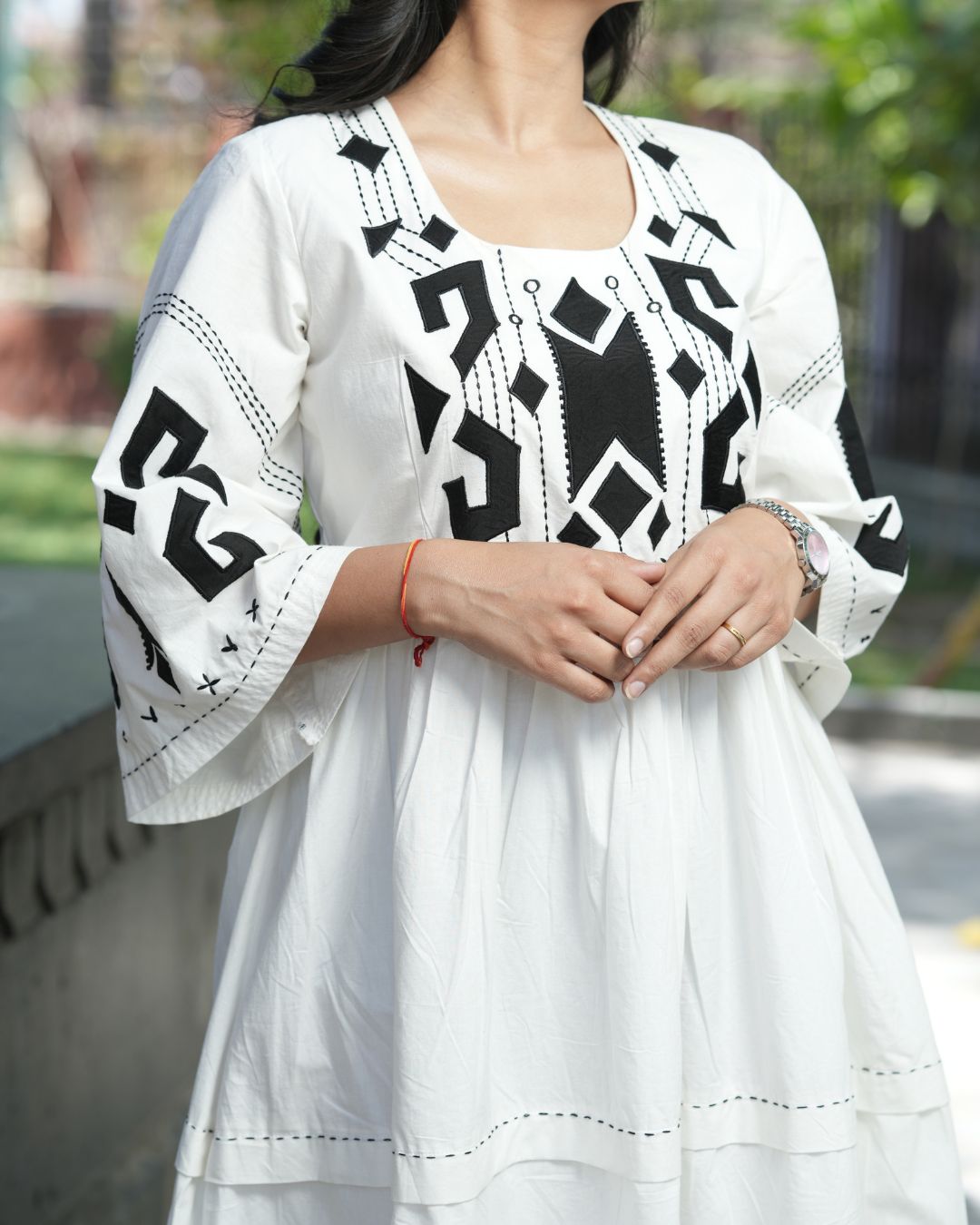 Stylish Cotton Appliqué Kurta for Women – Perfect Ethnic Wear for Any Occasion