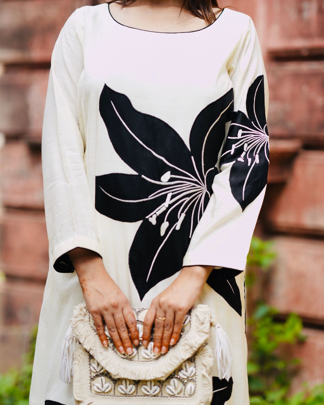 Elegant Organic Cotton Silk Kurta With Appliqué Work - Panchakanya Clothing