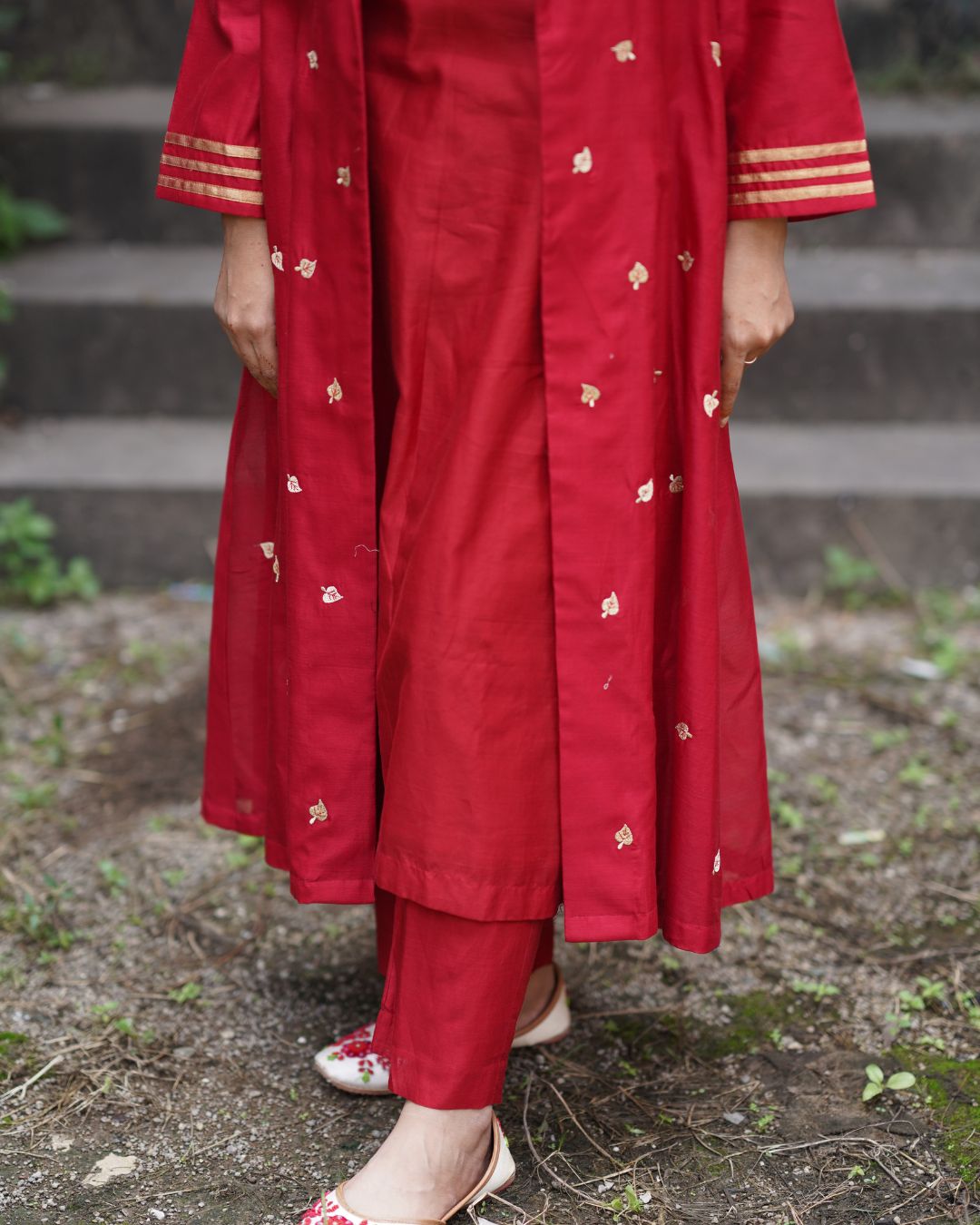 Versatile Maheshwari Kurta Set with Jacket - Redefining Ethnic Wear for Women
