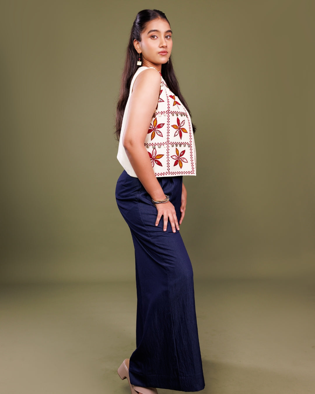 Uppada Silk Koti with Appliqué Work – Handcrafted Ethnic Jacket for Women by Panchakanya