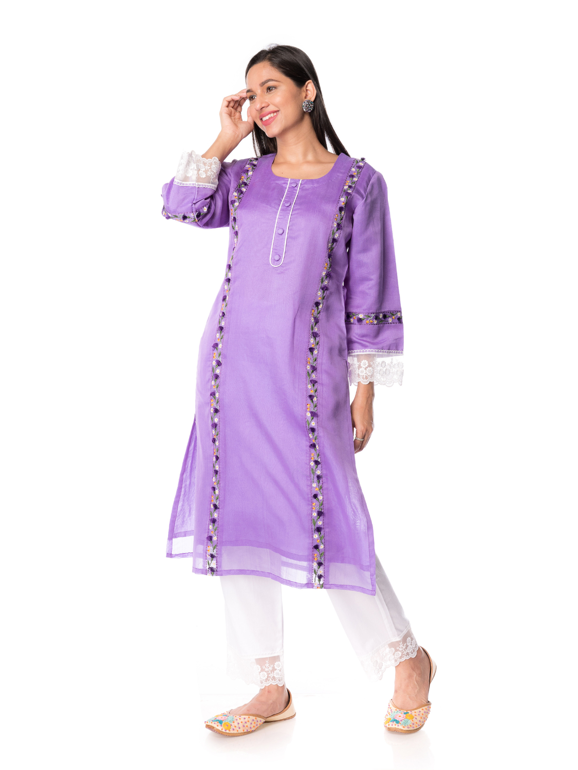 Beautiful Maheshwari Silk Kurta Set With Embroidery