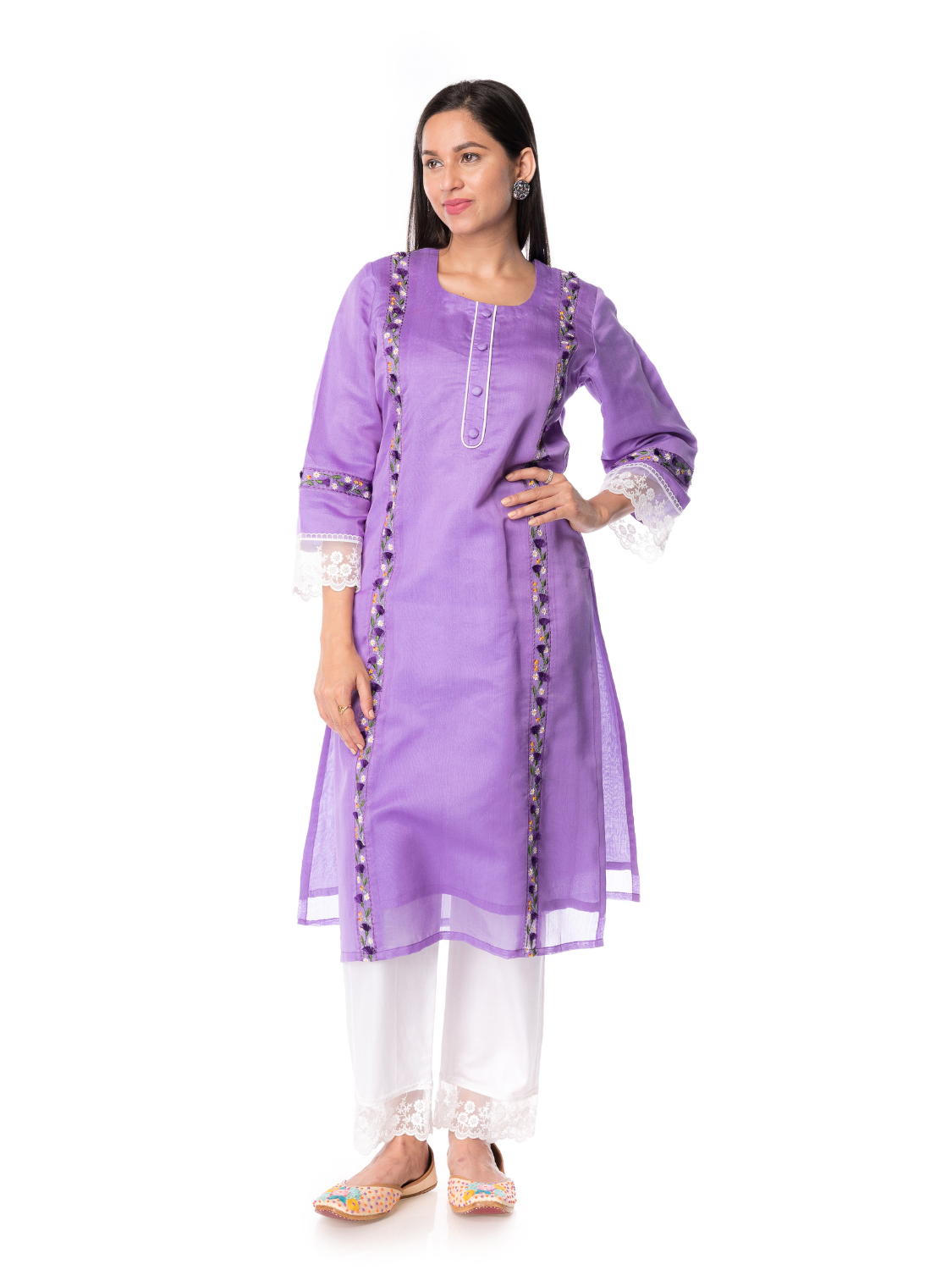 Beautiful Maheshwari Silk Kurta Set With Embroidery