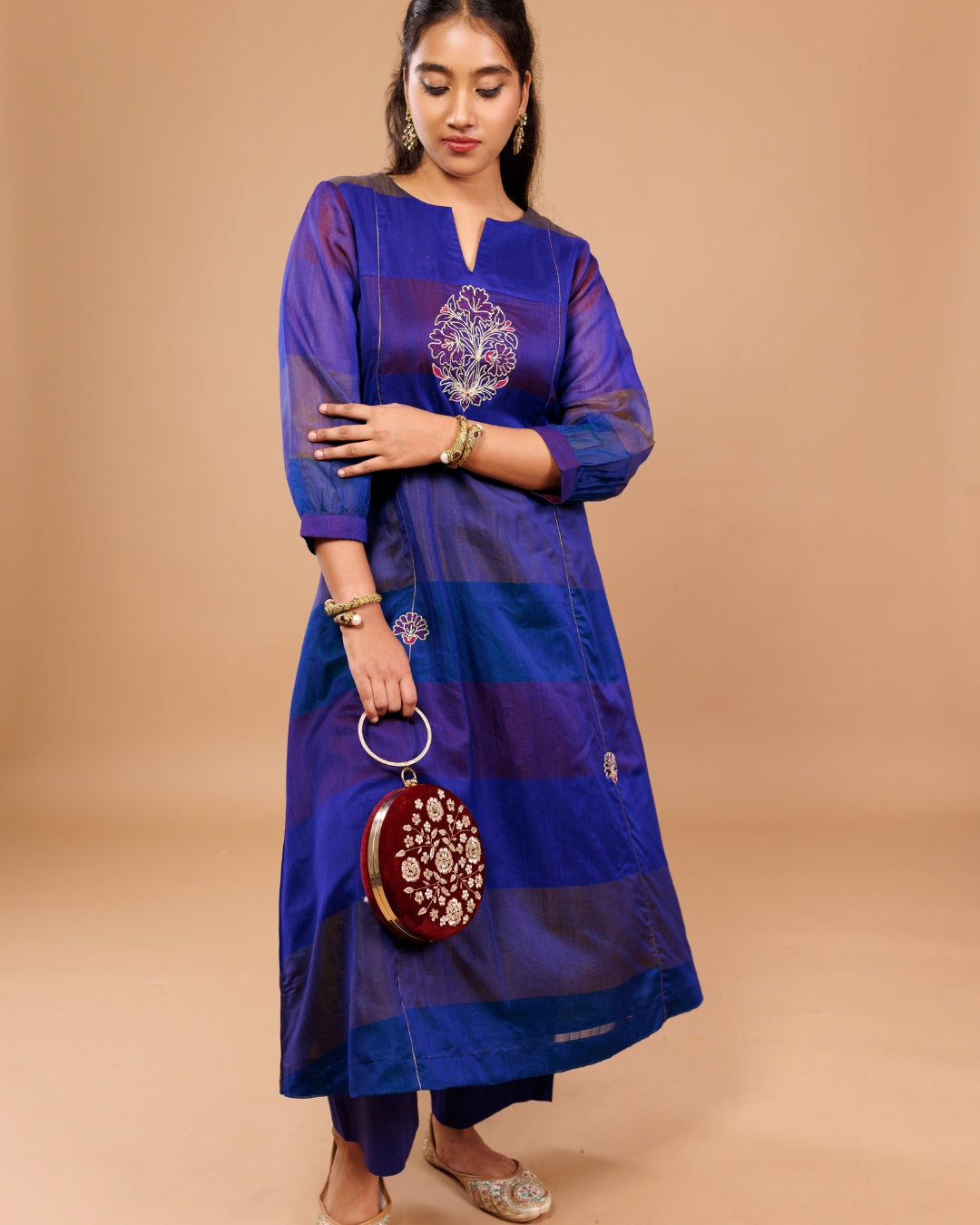 Maheshwari Silk Embroidered Kurta with Pant – Panchakanya Clothing