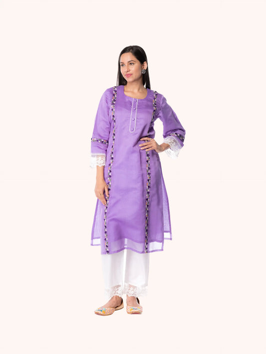 Beautiful Maheshwari Silk Kurta Set With Embroidery